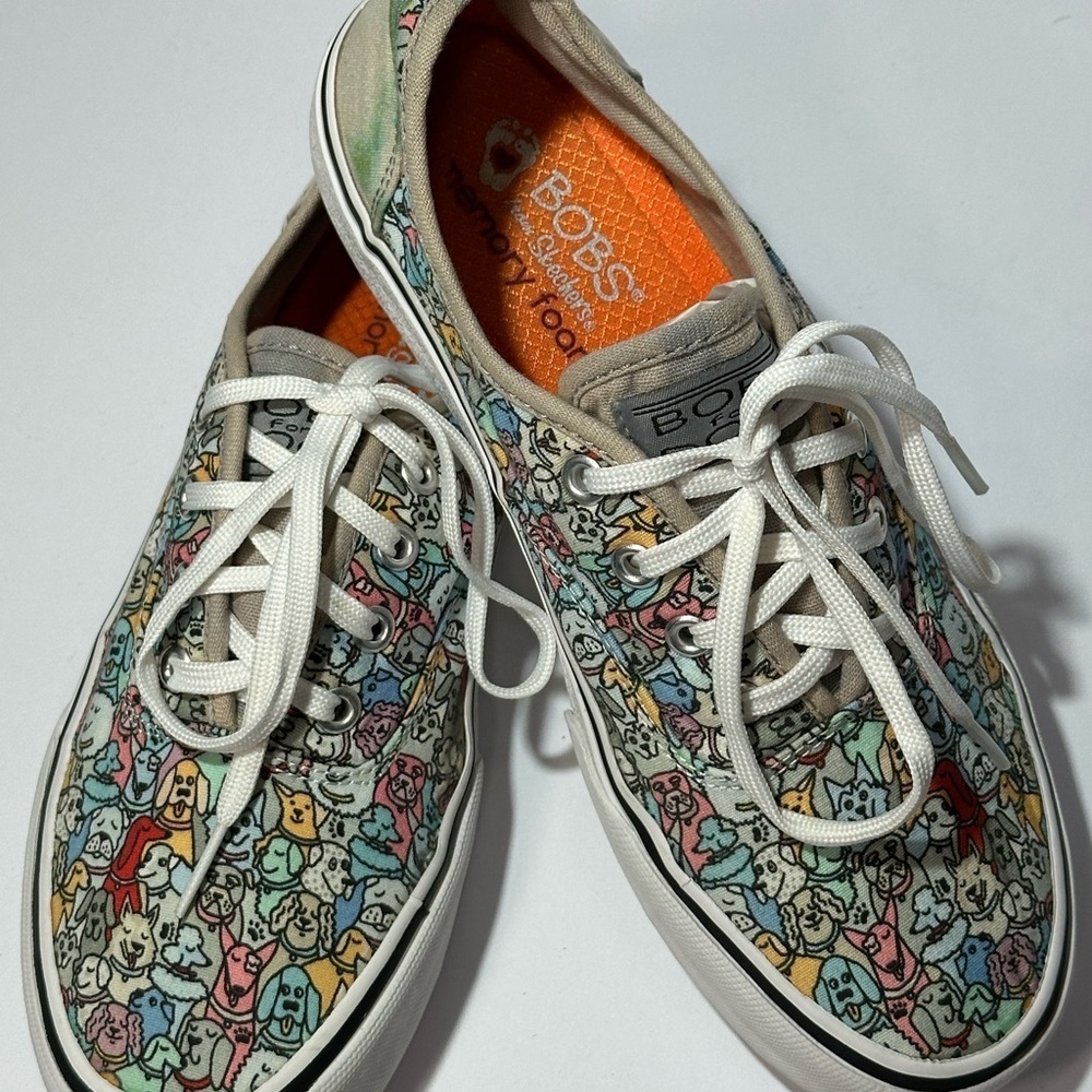 Skechers Kids' Colorful Cartoon Sneakers - Picture 2 of 5